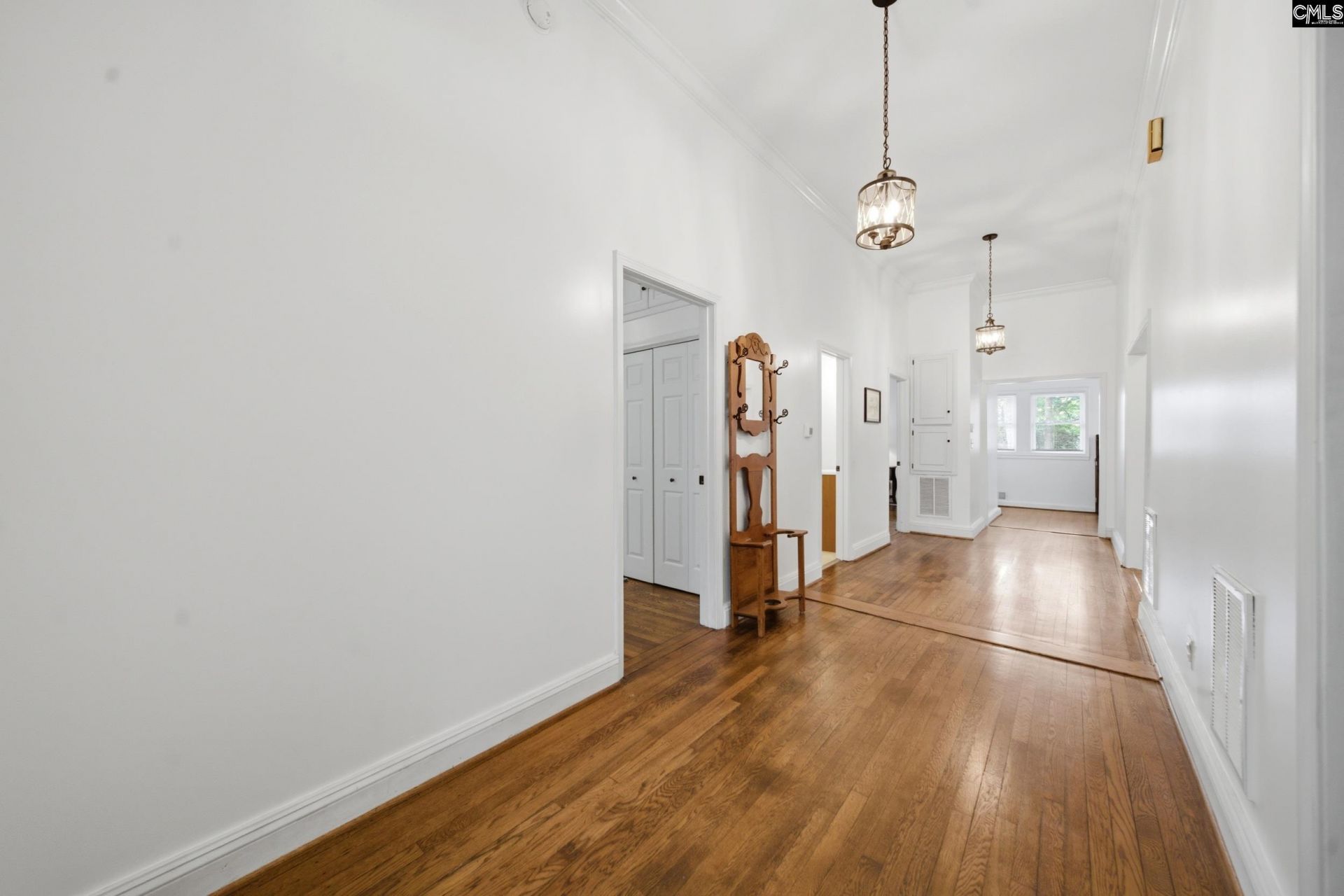 2601 Harrison Road  Photo 6
