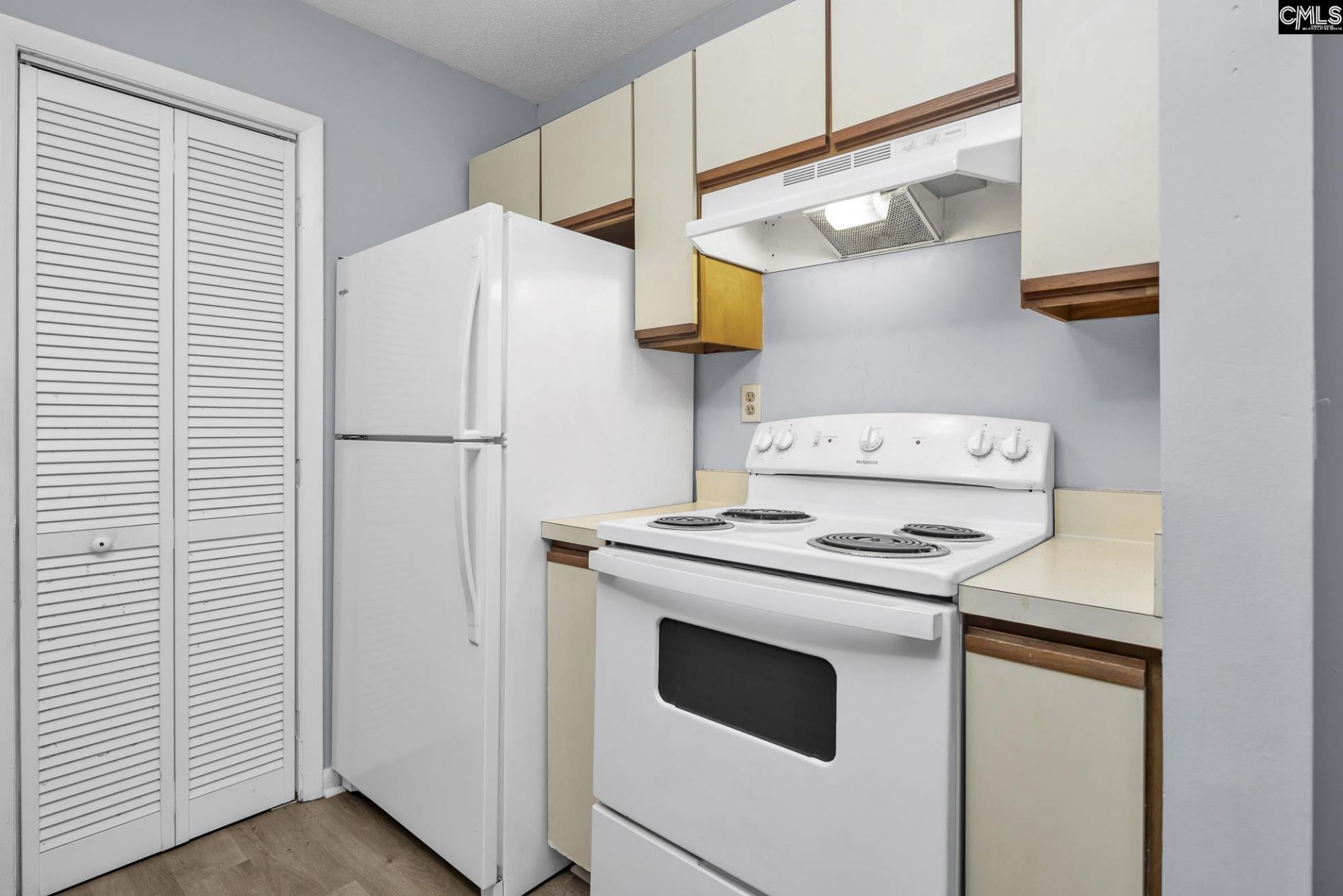 1211 Metze Road  Photo 7
