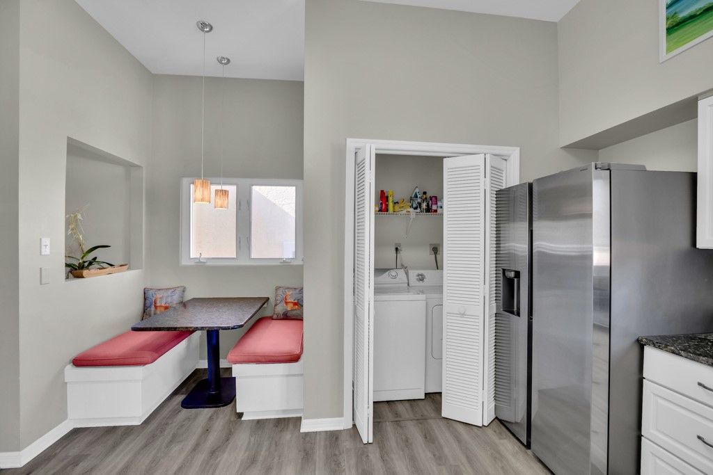 5040 Harmony Circle, Unit 201, Vero Beach, FL 32967 Photo