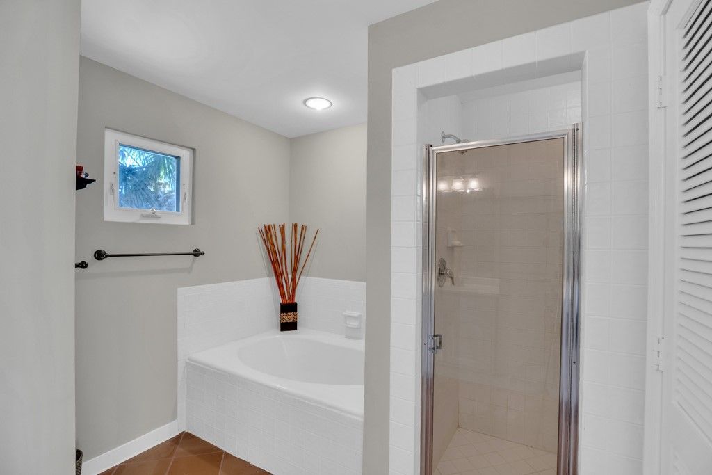 5040 Harmony Circle, Unit 201, Vero Beach, FL 32967 Photo