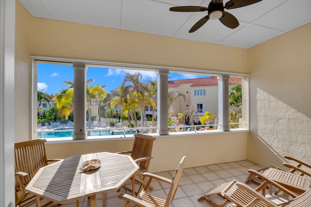 5040 Harmony Circle, Unit 201, Vero Beach, FL 32967 Photo