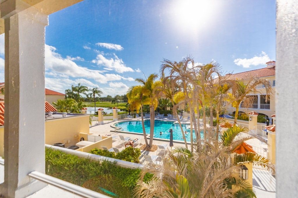 5040 Harmony Circle, Unit 201, Vero Beach, FL 32967 Photo