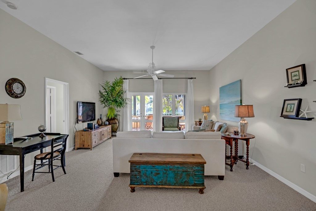 5040 Harmony Circle, Unit 201, Vero Beach, FL 32967 Photo