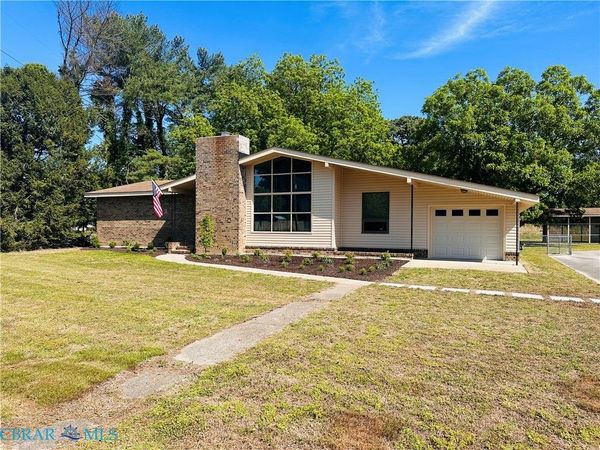 550 Thompson Avenue, West Point, VA 23181