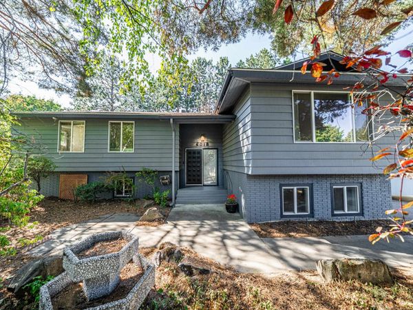 6018 S Stone St, Spokane, WA 99223