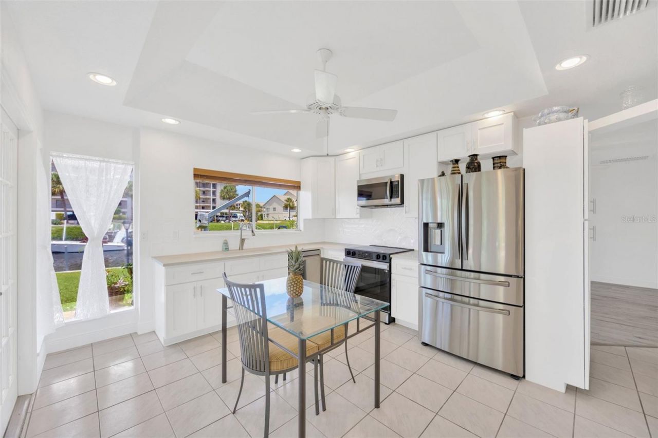 8143 Channel Drive , Port Richey, FL 34668 Photo