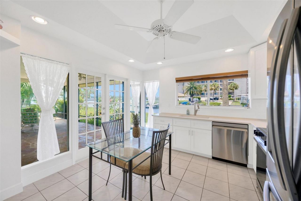 8143 Channel Drive , Port Richey, FL 34668 Photo