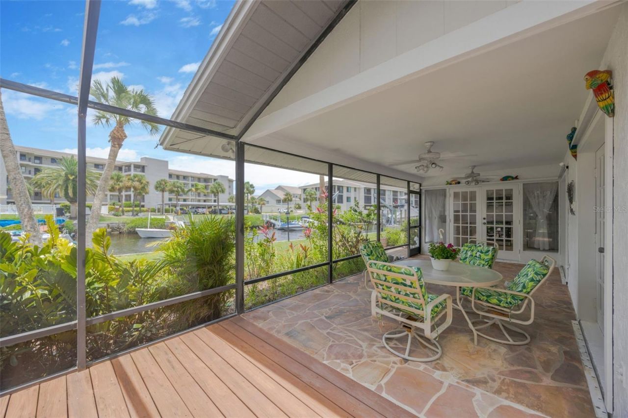 8143 Channel Drive , Port Richey, FL 34668 Photo