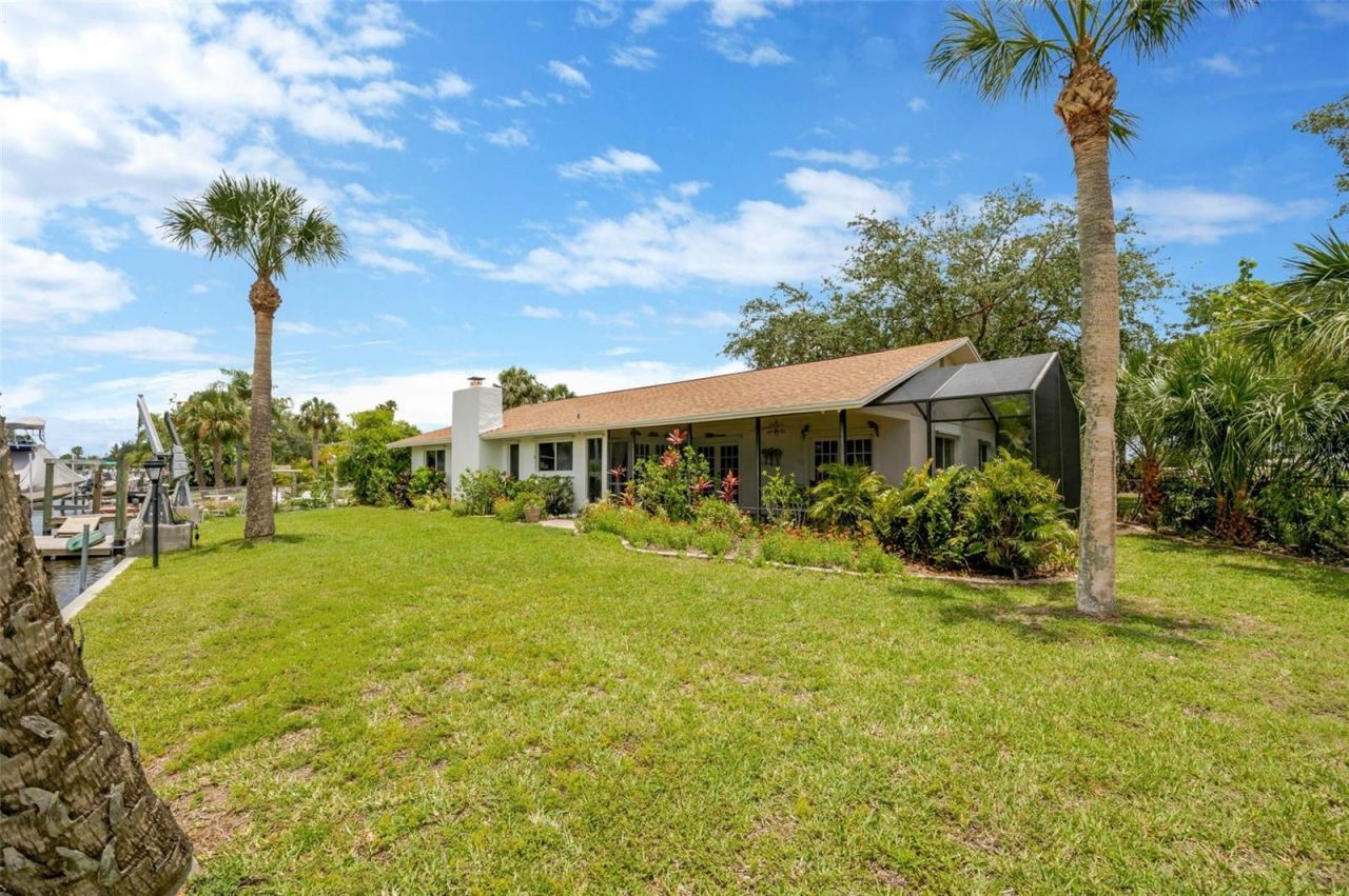 8143 Channel Drive , Port Richey, FL 34668 Photo