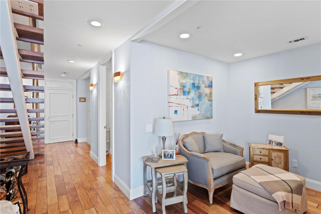 175 1st Street S, Unit 2307, Saint Petersburg, FL 33701 Photo