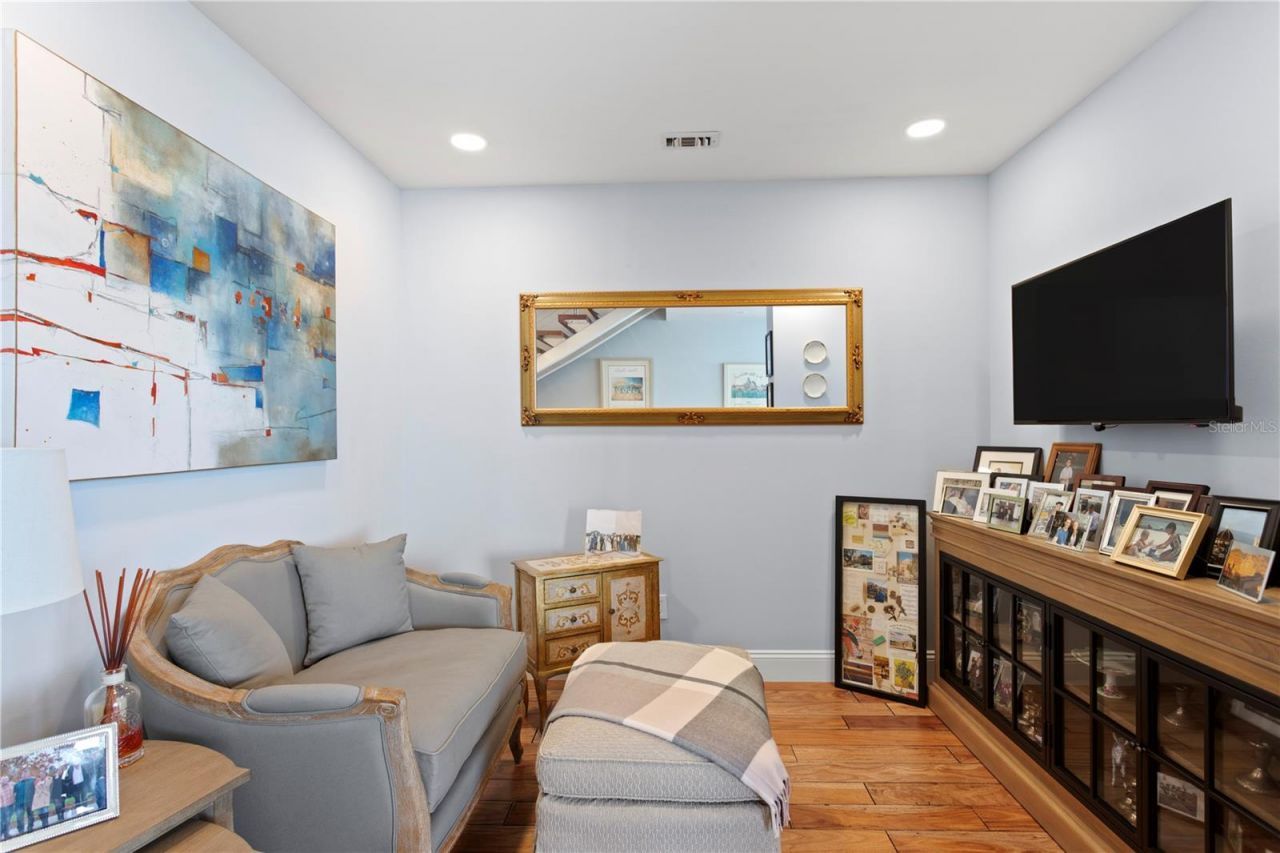 175 1st Street S, Unit 2307, Saint Petersburg, FL 33701 Photo