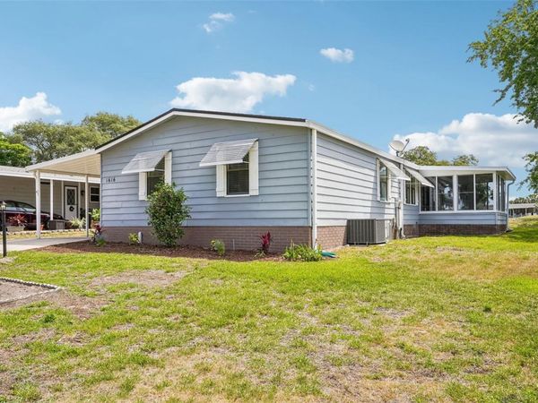 1616 W SCHWARTZ BOULEVARD, THE VILLAGES, FL 32159