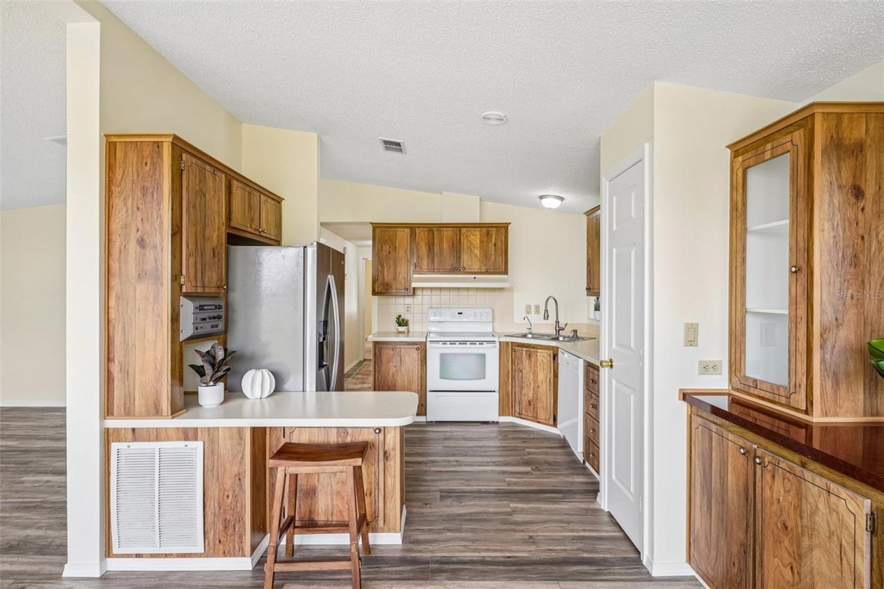 1616 W Schwartz Boulevard, The Villages, FL 32159 Photo
