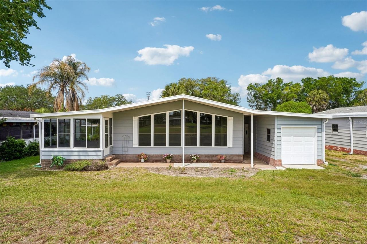 1616 W Schwartz Boulevard, The Villages, FL 32159 Photo