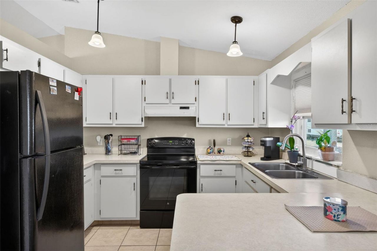 9116 Castlehill Avenue , Englewood, FL 34224 Photo