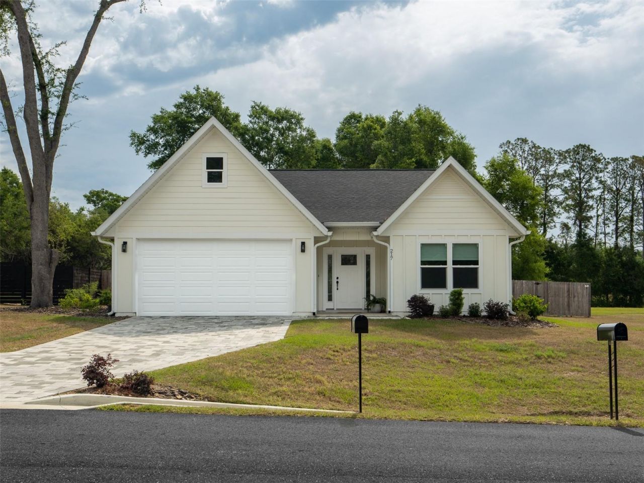 217 SW 246th Way , Newberry, FL 32669 Photo