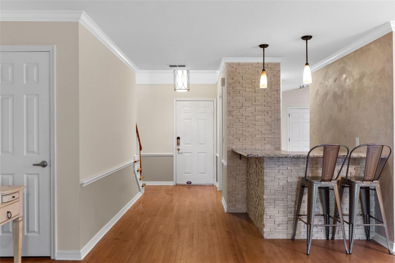 618 Maple Oak Circle, Unit 108, Altamonte Springs, FL 32701 Photo