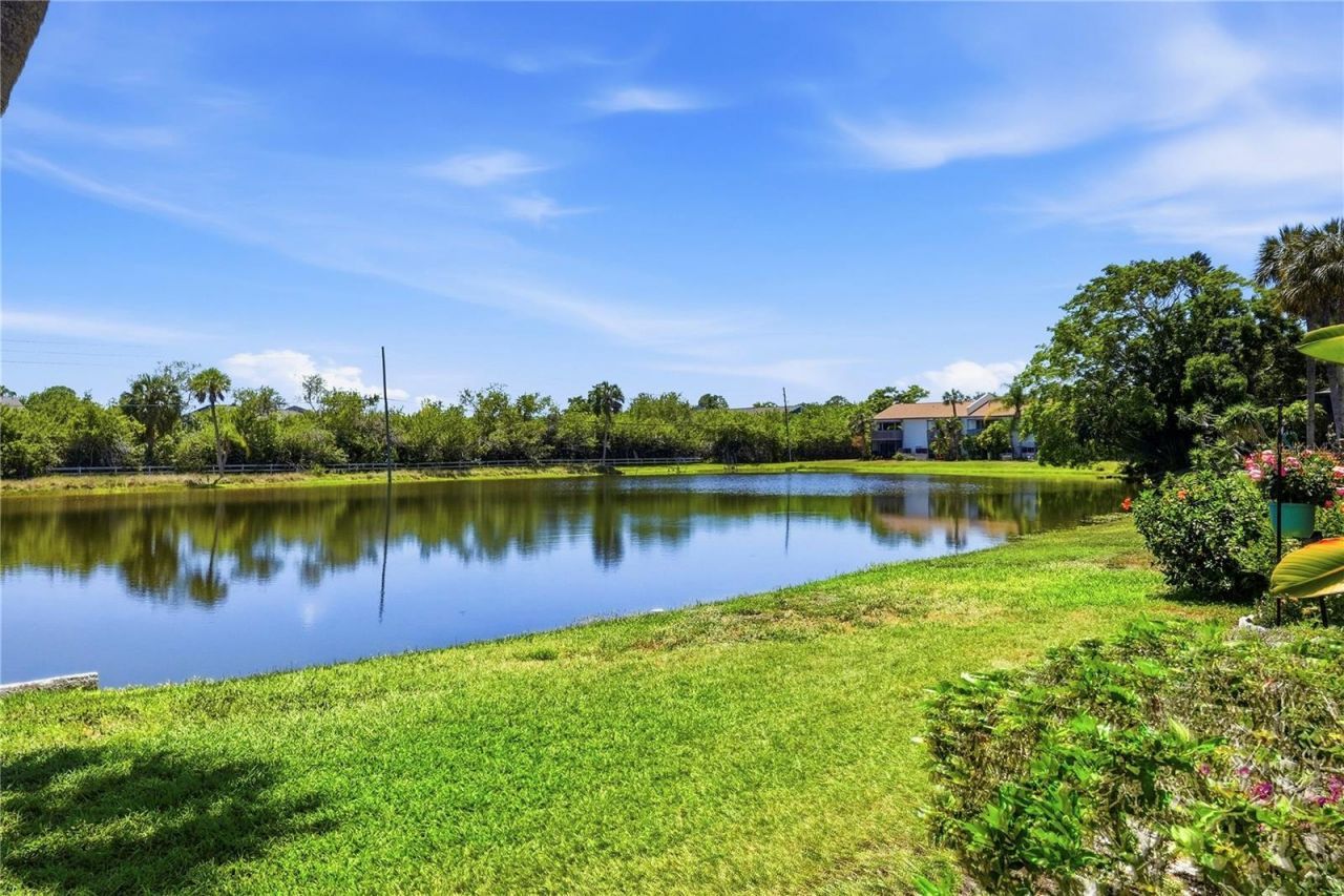 724 115 Avenue N, Unit 2205, Saint Petersburg, FL 33716 Photo