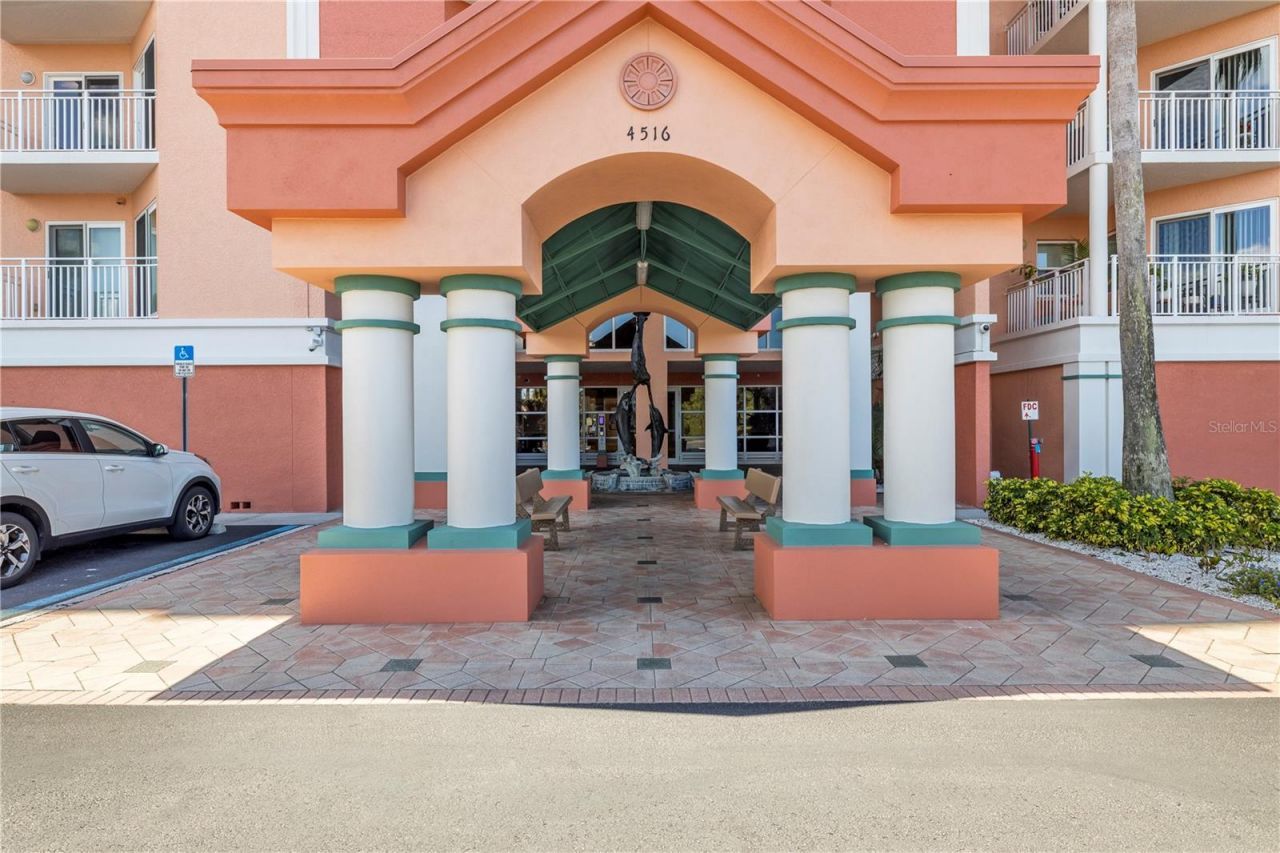 4516 Seagull Drive , Unit 302, New Port Richey, FL 34652 Photo