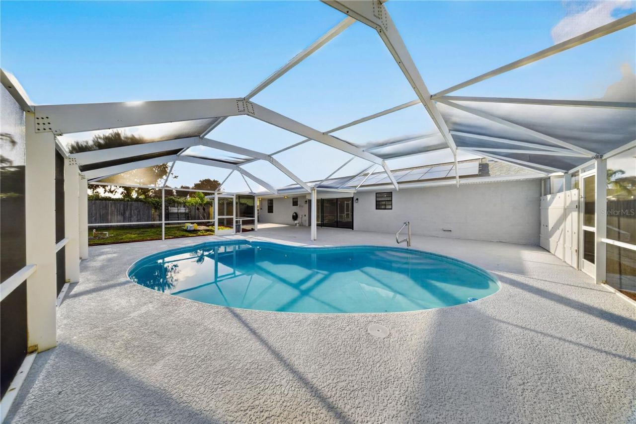 214 SE Duval Avenue , Port Saint Lucie, FL 34983 Photo