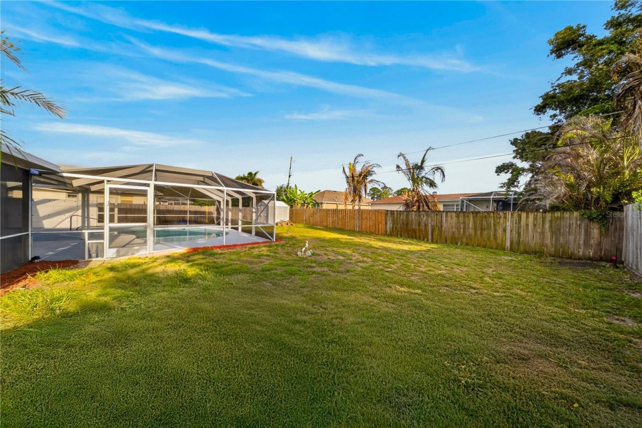 214 SE Duval Avenue , Port Saint Lucie, FL 34983 Photo