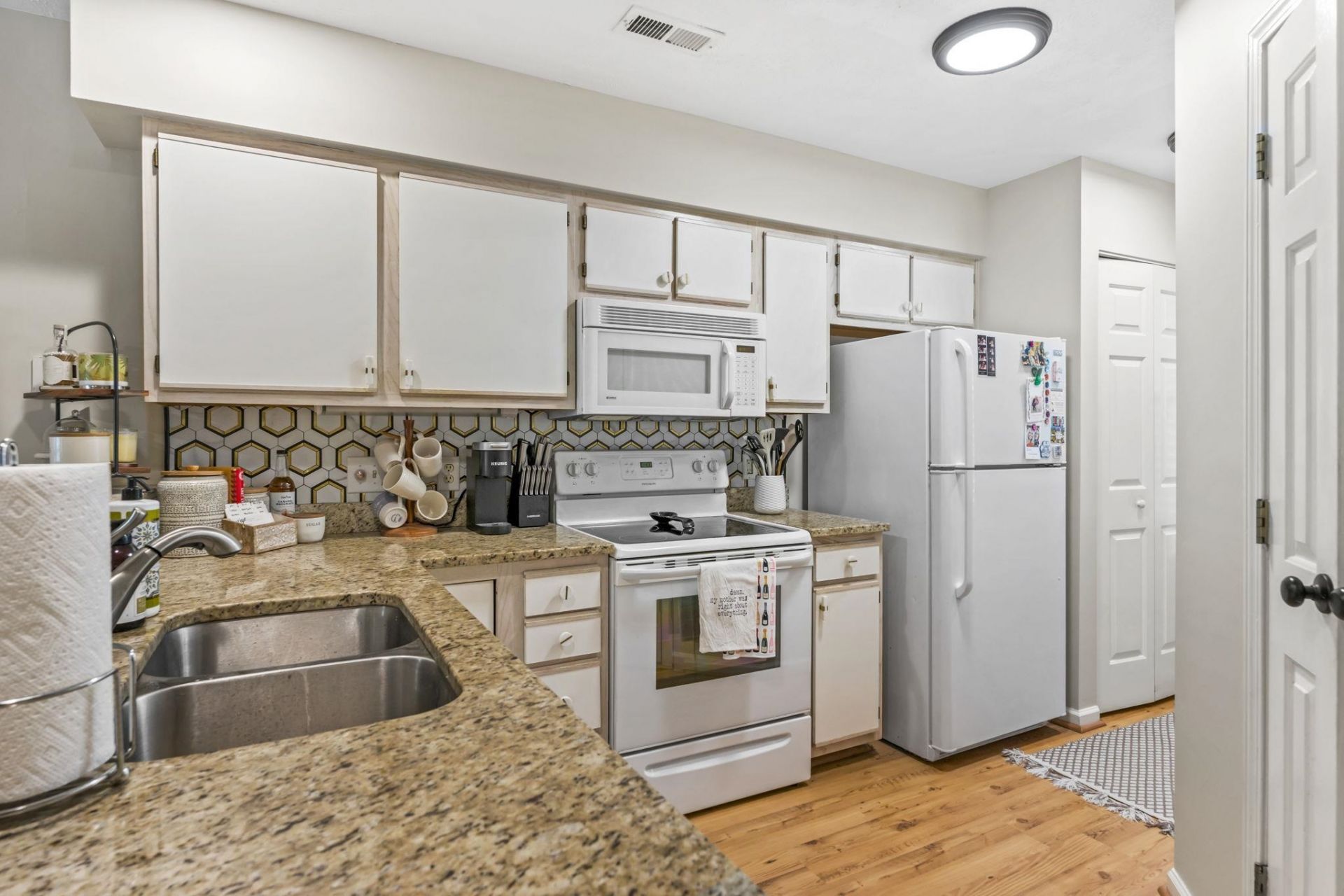 23 Pinehurst Ln.  Photo 7
