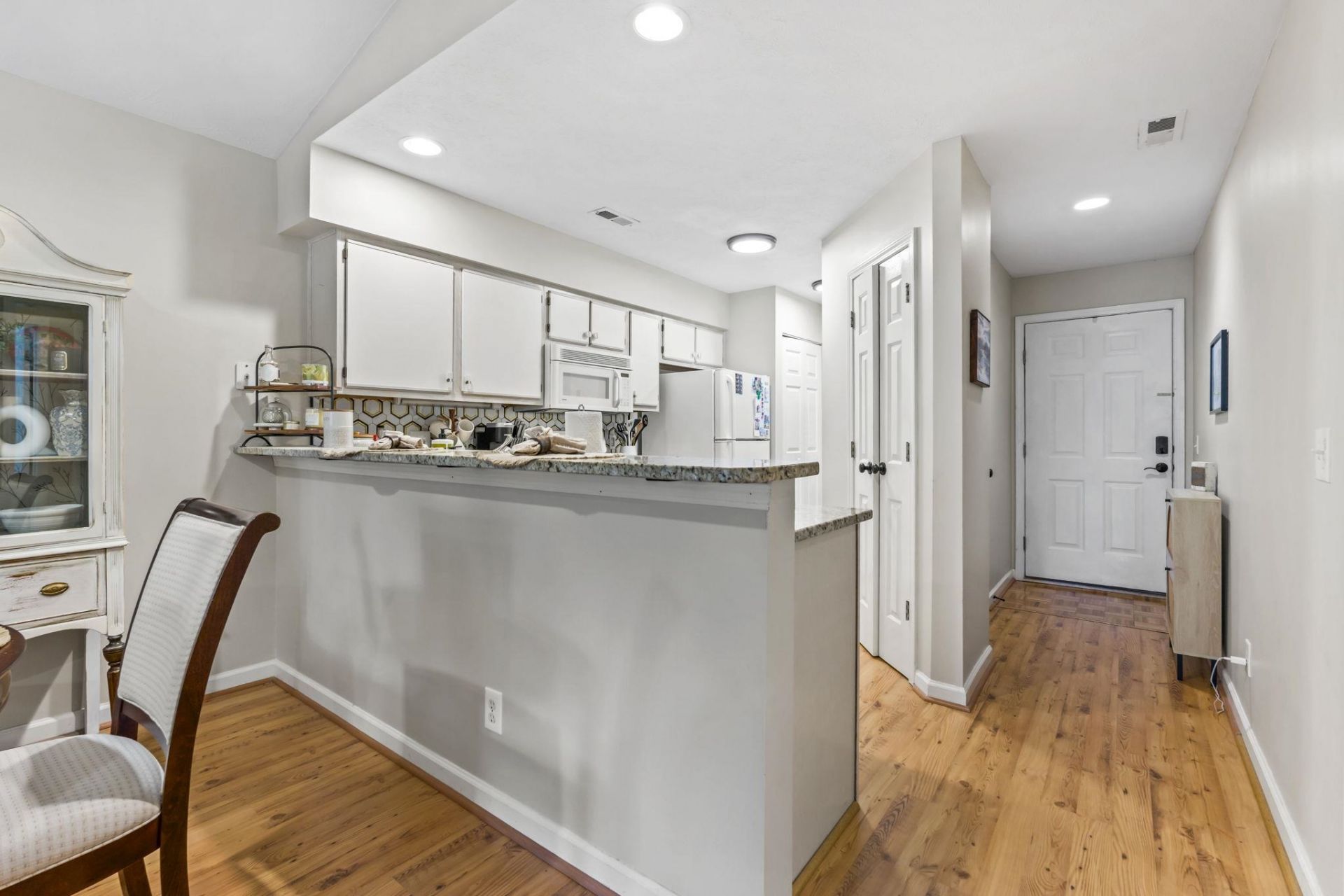 23 Pinehurst Ln.  Photo 8