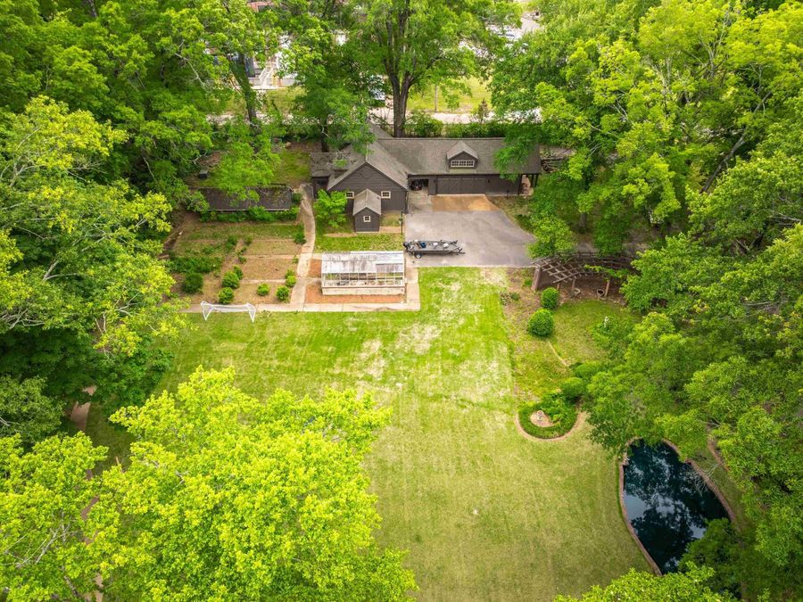 Property Image 40