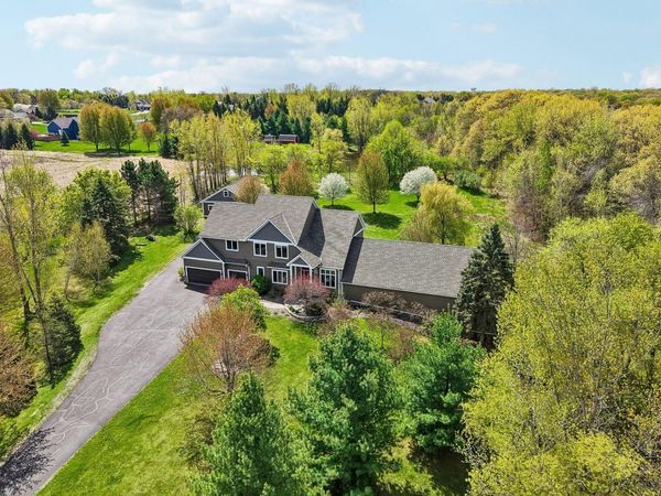 2890 Imperial Avenue N, Lake Elmo, MN 55042