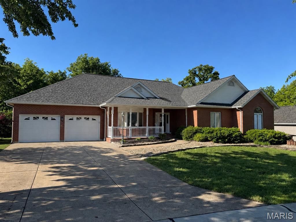 65 Ashford Place , Festus, MO 63028 Main Photo