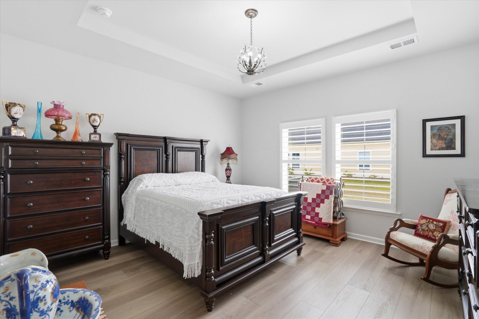101 Barker Street Photo 16