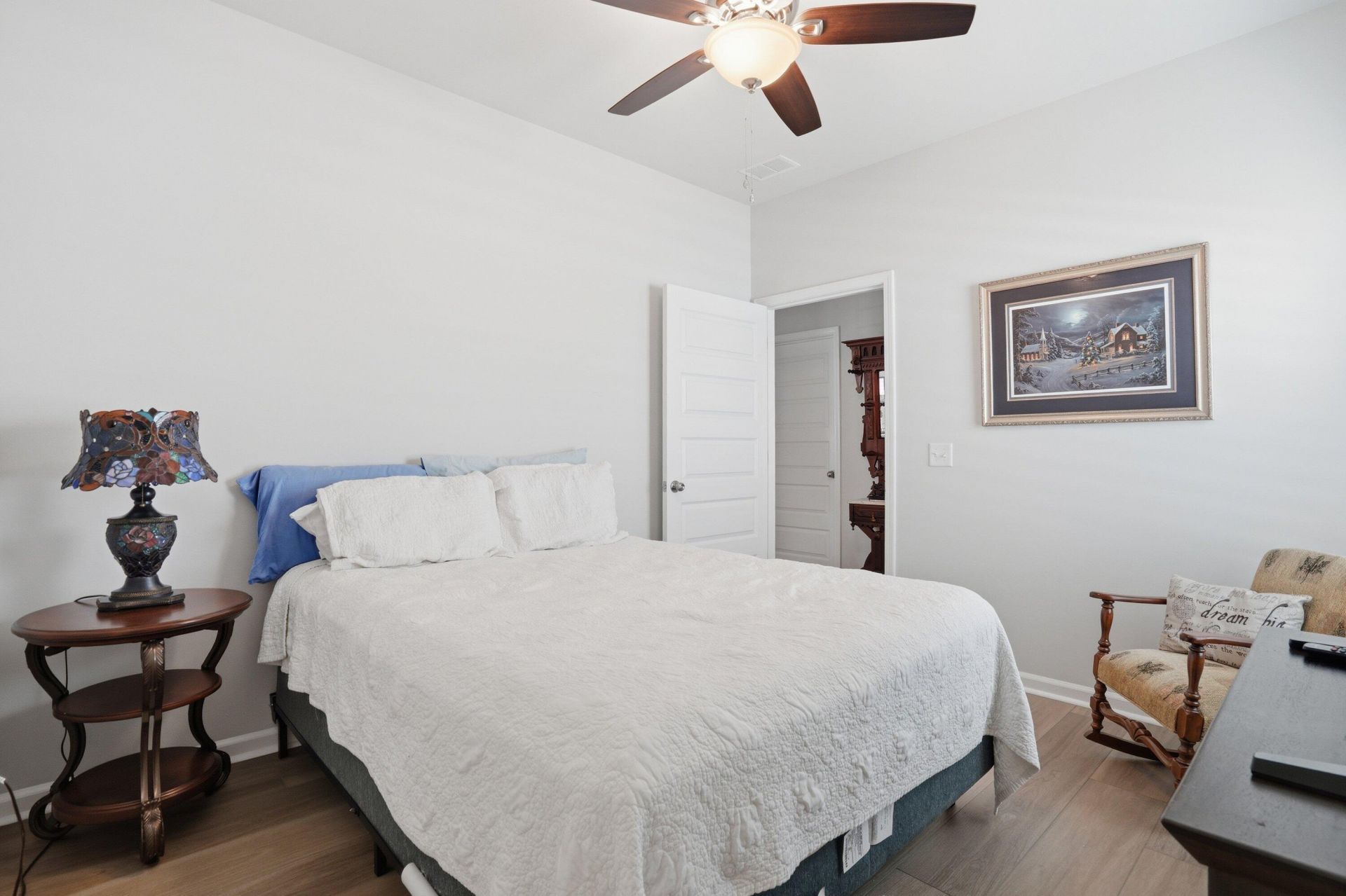 101 Barker Street Photo 21