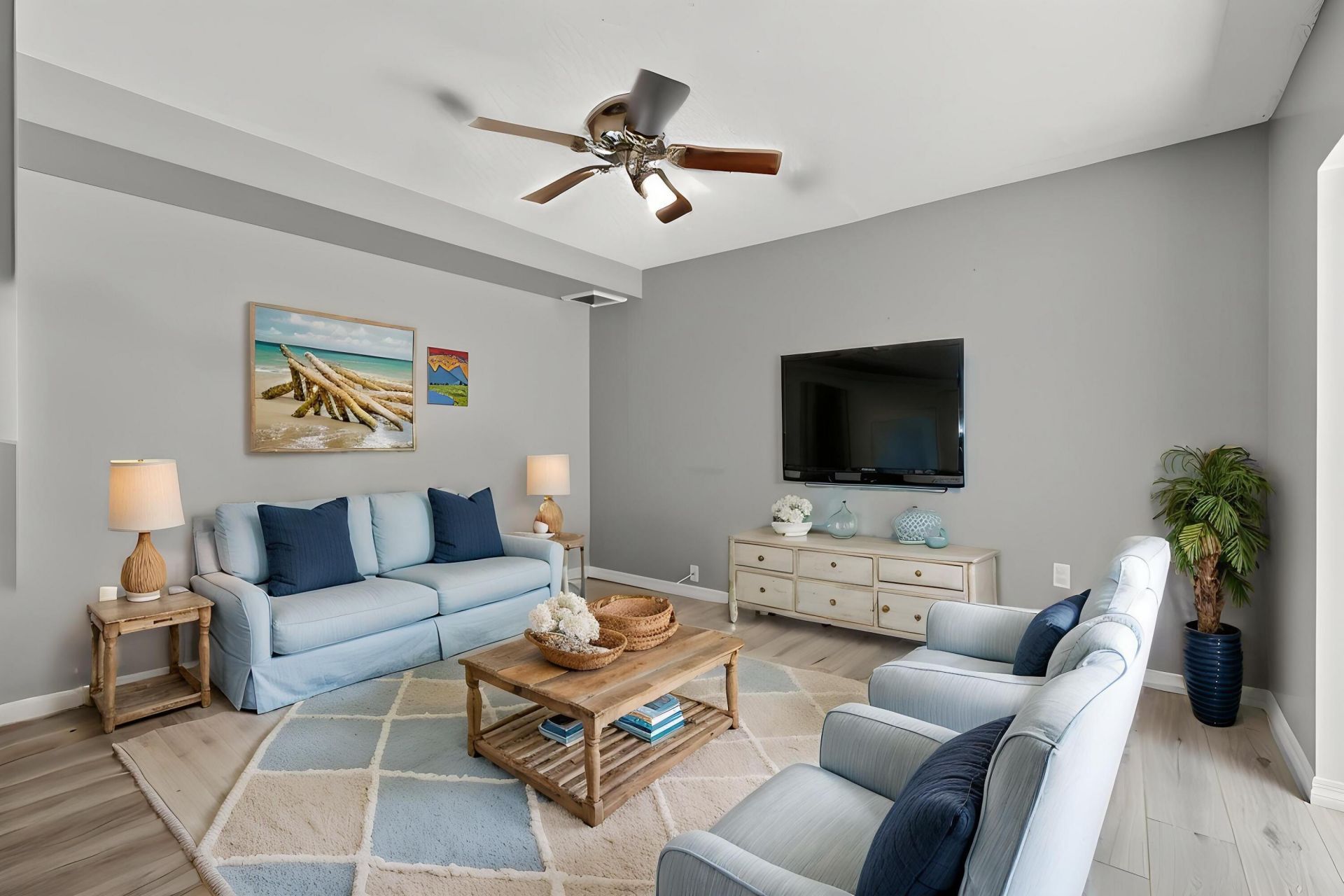 527 5th Terrace, Palm Beach Gardens, FL 33418 Photo