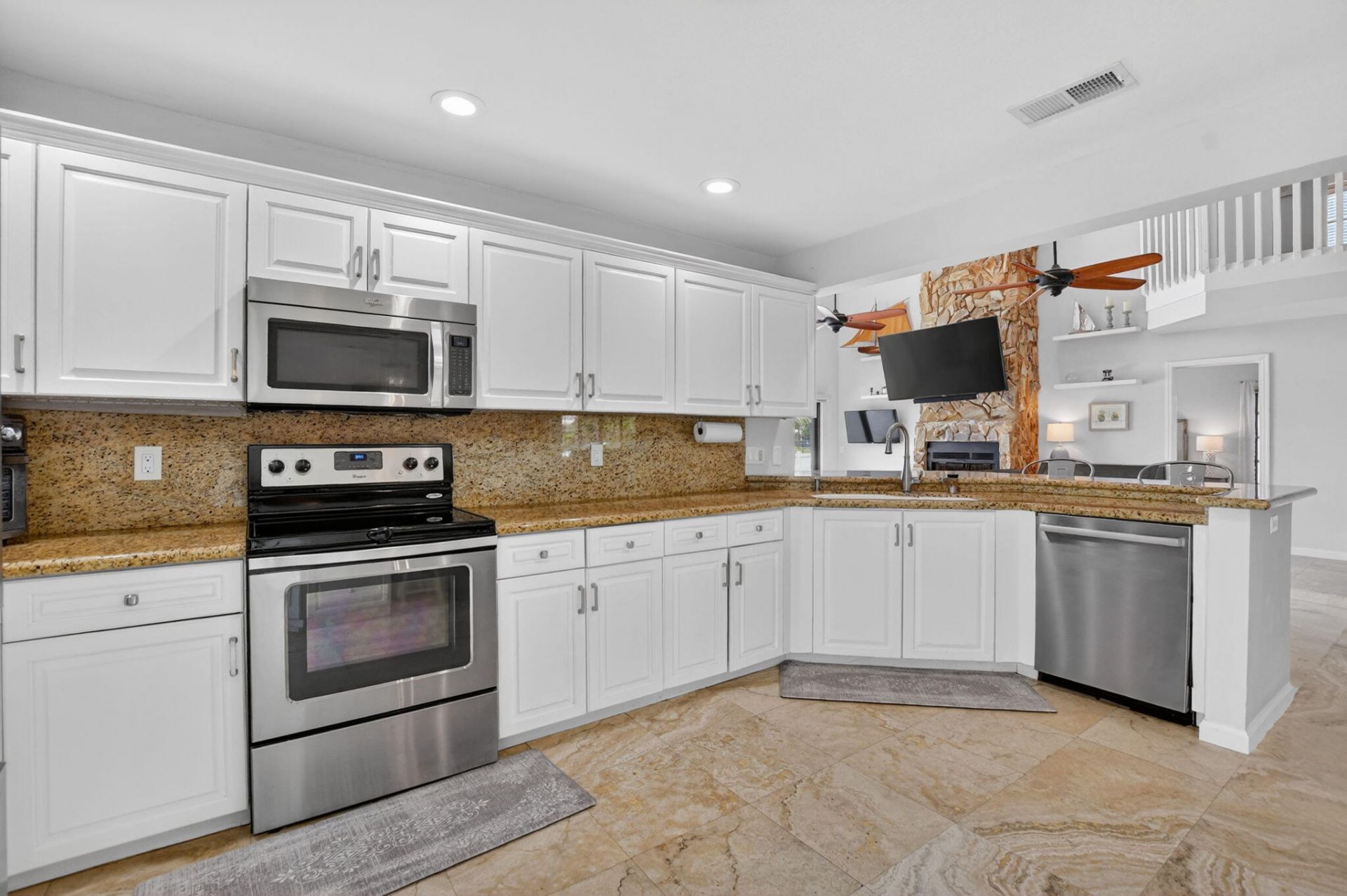 749 Camino Lakes Circle, Boca Raton, FL 33486 Photo