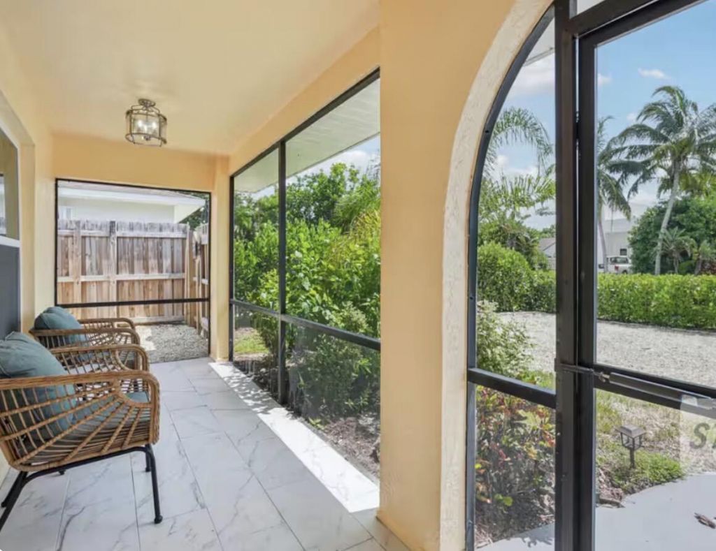 705 N 103rd Ave Avenue N, Naples, FL 34108 Photo