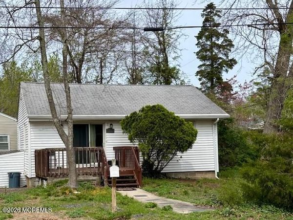 122 Forrest Avenue, Lanoka Harbor, NJ 08734