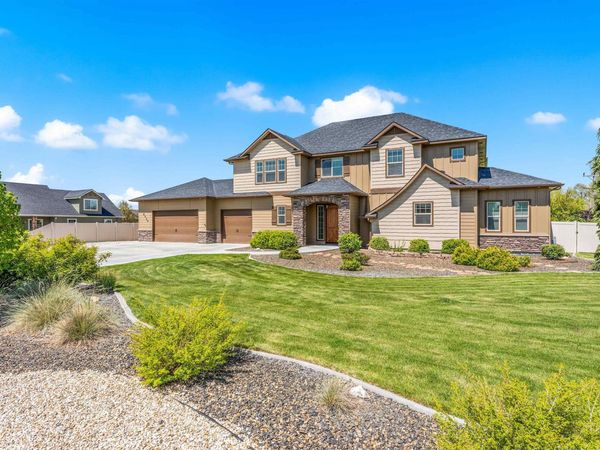 8020 Upland Drive, Nampa, ID 83686