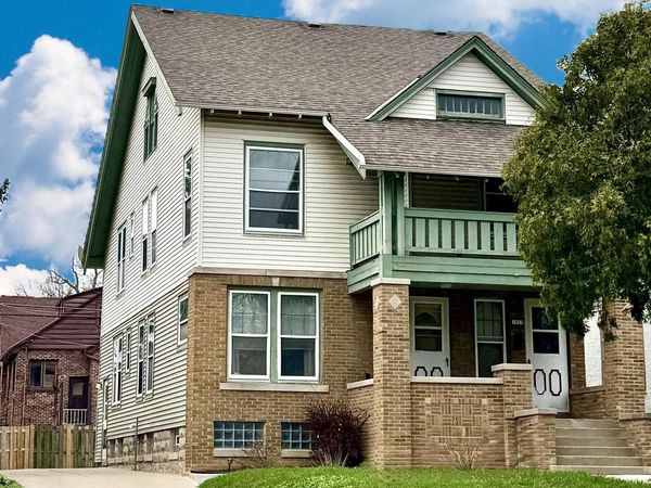 1825 58th STREET, Unit 1827, Milwaukee, WI 53208