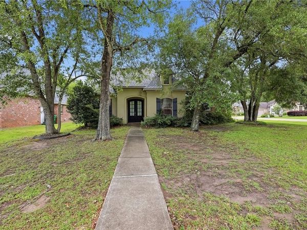 807 SAND FOX RUN Street , Madisonville, LA 70447