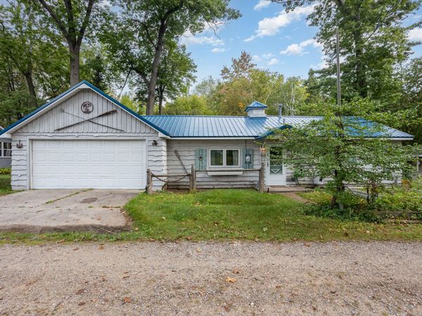 111 Short Avenue, Roscommon, MI 48653