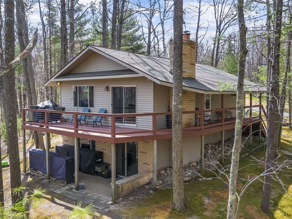 6447 Waubun Road, Indian River, MI 49749