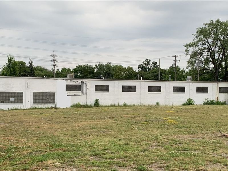 4050 E 116th Street, Cleveland, OH 44105 Photo 2