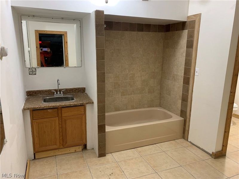 4050 E 116th Street, Cleveland, OH 44105 Photo 9