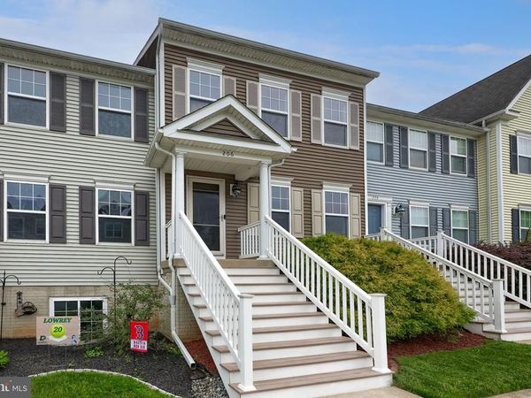 206 SABLE DRIVE , MARIETTA, PA 17547