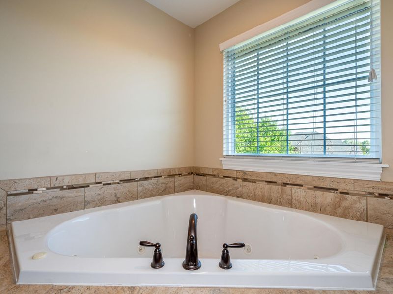 636 Brookmeade Court, Beavercreek, OH 45434 Photo 27