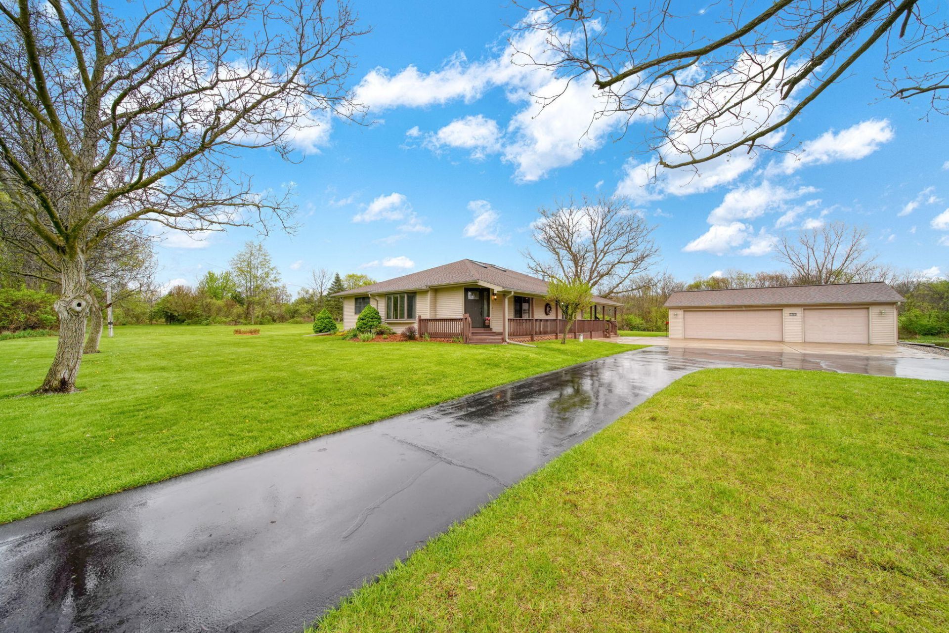 5299 Rives Junction Road, Jackson, MI 49201 Main Photo