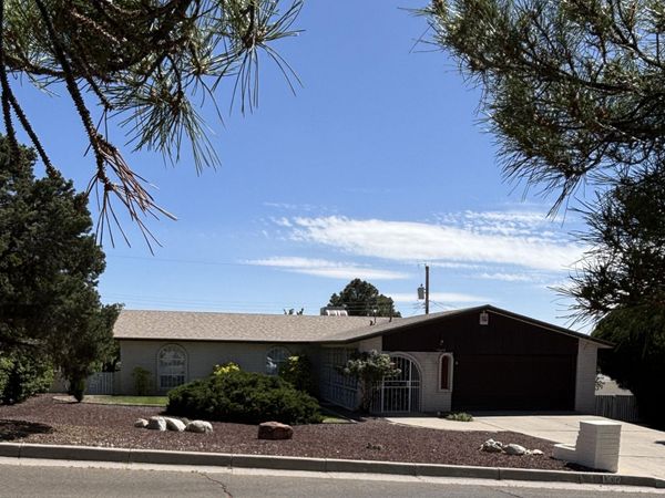 13012 Blackstone Road NE, Albuquerque, NM 87111