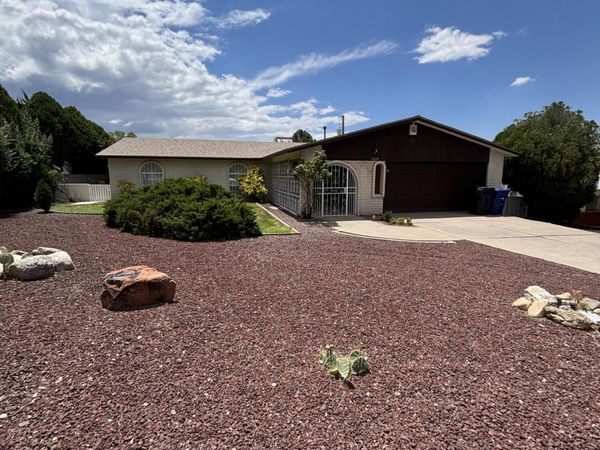 13012 Blackstone Road NE, Albuquerque, NM 87111