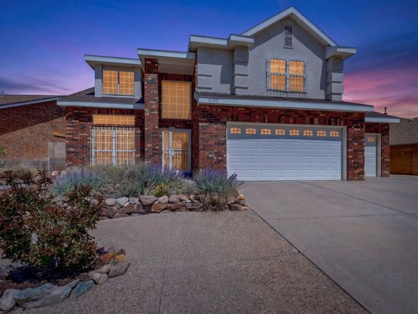 8720 Springhill Drive NW, Albuquerque, NM 87114