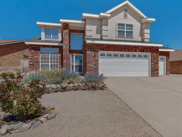 8720 Springhill Drive NW, Albuquerque, NM 87114